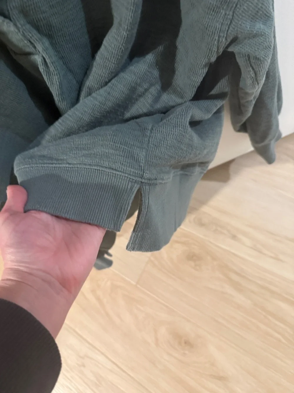 Aerie Pullover Green Collared Polo Style Sweatshirt Size M - Picture 4 of 5